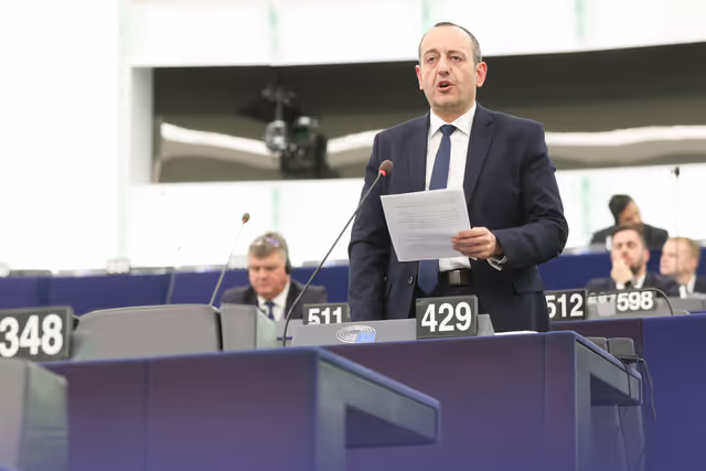 Foto 11: EP Plenary session -  Ensuring sustainable, decent and affordable housing in Europe - encouraging investment, private property and public housing programmes