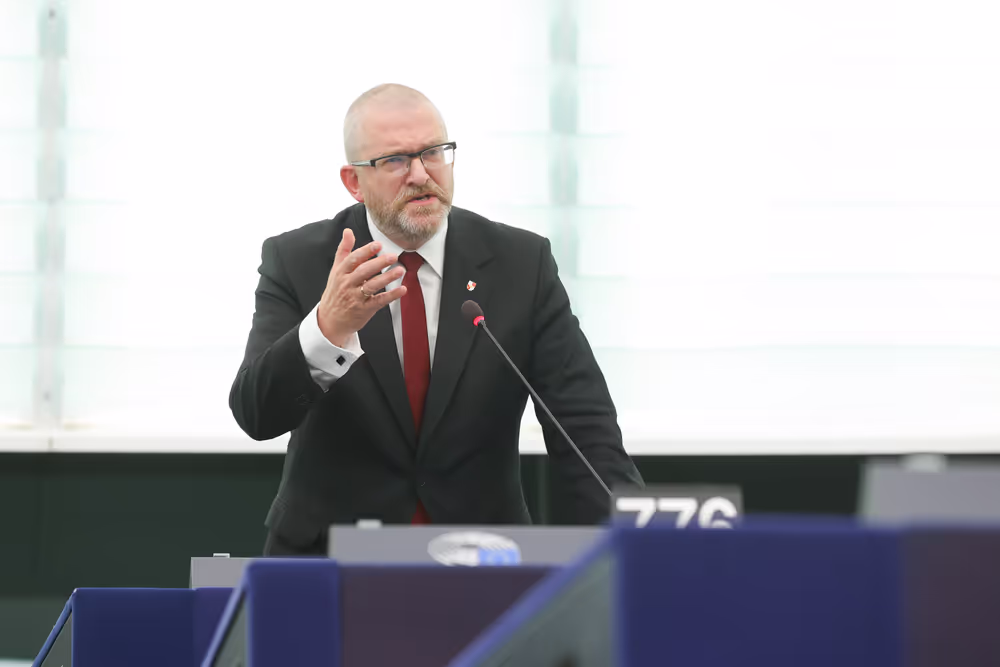 EP Plenary session -  Ensuring sustainable, decent and affordable housing in Europe - encouraging investment, private property and public housing programmes