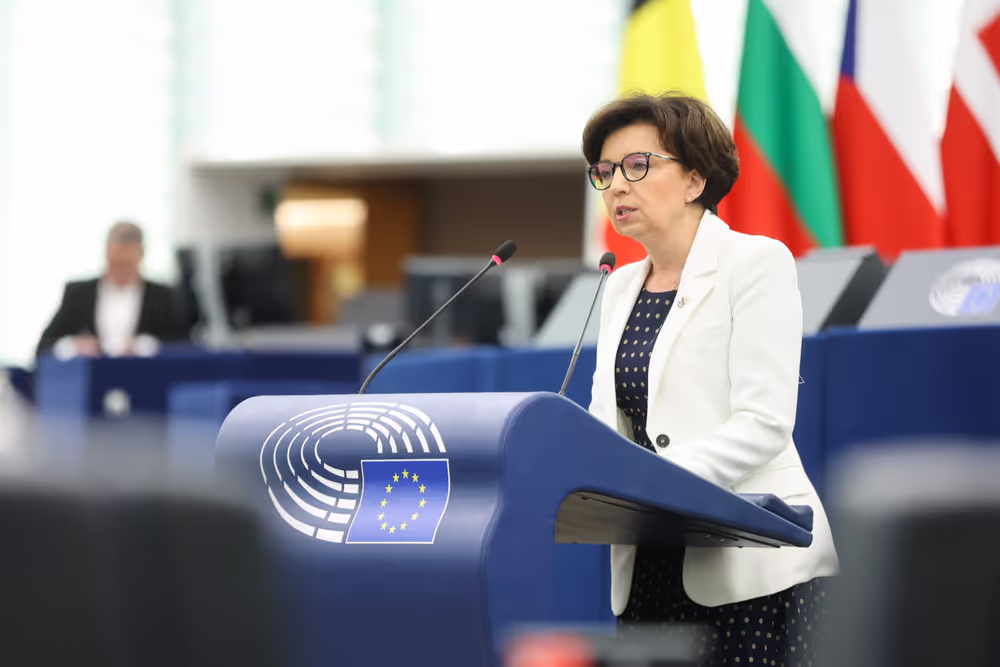 EP Plenary session -  Ensuring sustainable, decent and affordable housing in Europe - encouraging investment, private property and public housing programmes