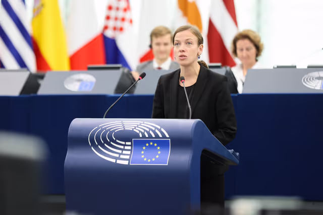 Fotogrāfija 44: EP Plenary session -  Ensuring sustainable, decent and affordable housing in Europe - encouraging investment, private property and public housing programmes