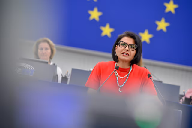 Photo 21: EP Plenary session - Debates on cases of breaches of human rights, democracy and the rule of law