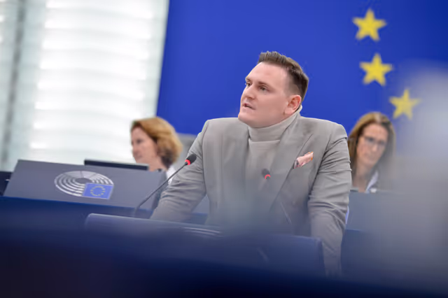 Photo 9: EP Plenary session - Debates on cases of breaches of human rights, democracy and the rule of law