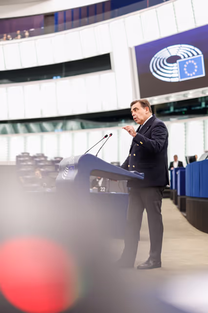 Снимка 27: EP Plenary session - World Mental Health Day - need for a comprehensive EU strategy on mental health