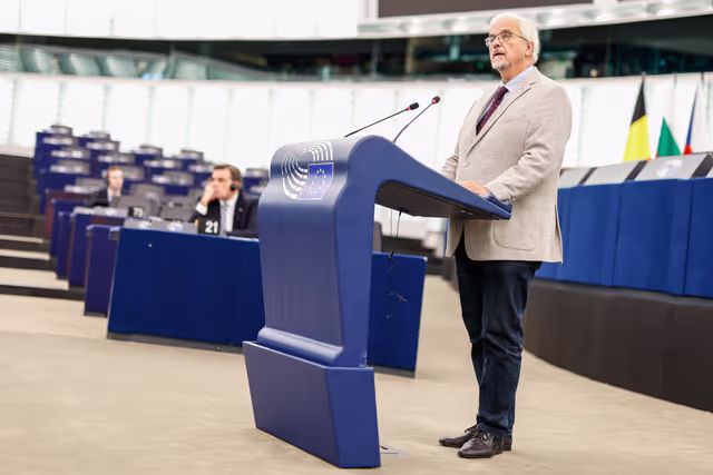 Снимка 3: EP Plenary session - World Mental Health Day - need for a comprehensive EU strategy on mental health