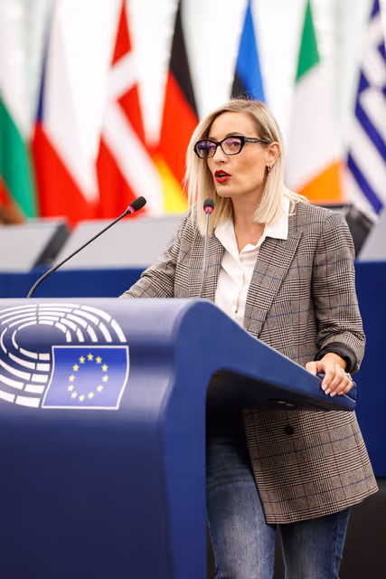 Снимка 17: EP Plenary session - World Mental Health Day - need for a comprehensive EU strategy on mental health