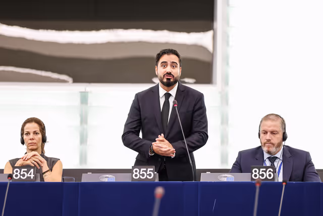 Снимка 15: EP Plenary session - World Mental Health Day - need for a comprehensive EU strategy on mental health