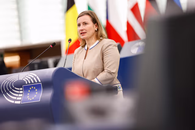 Снимка 13: EP Plenary session - World Mental Health Day - need for a comprehensive EU strategy on mental health