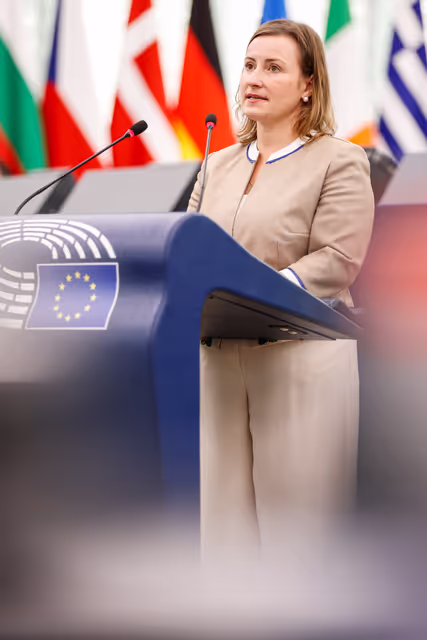 Снимка 12: EP Plenary session - World Mental Health Day - need for a comprehensive EU strategy on mental health