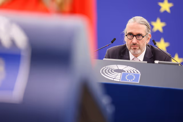 Снимка 5: EP Plenary session - World Mental Health Day - need for a comprehensive EU strategy on mental health