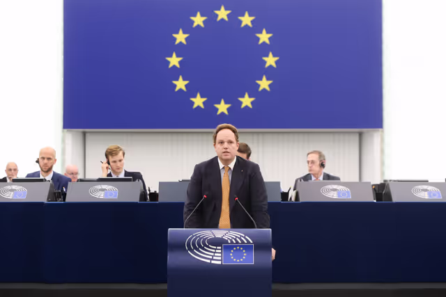 Photo 36: EP Plenary session - A stronger Europe for safer products to better protect consumers and tackle unfair competition: Boosting EU oversight in e-commerce and imports