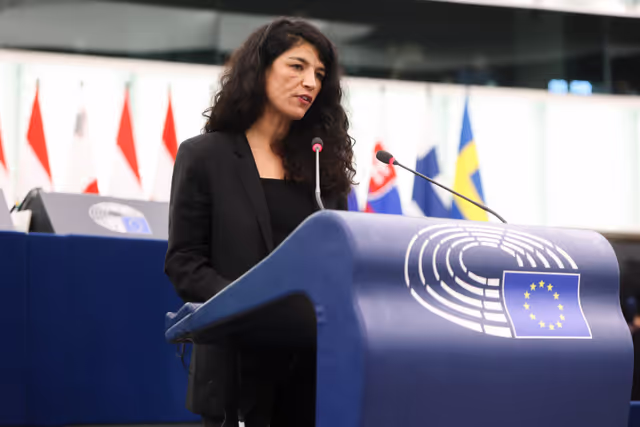Photo 33: EP Plenary session - A stronger Europe for safer products to better protect consumers and tackle unfair competition: Boosting EU oversight in e-commerce and imports
