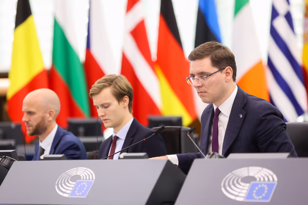 EP Plenary session - A stronger Europe for safer products to better protect consumers and tackle unfair competition: Boosting EU oversight in e-commerce and imports