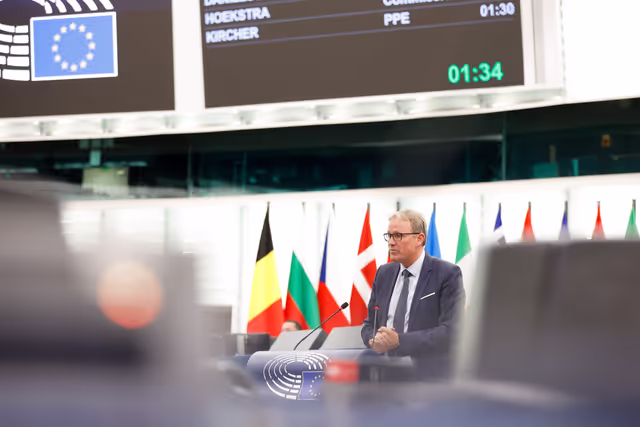 Fotogrāfija 27: EP Plenary session - Implementation of the Single European Sky
