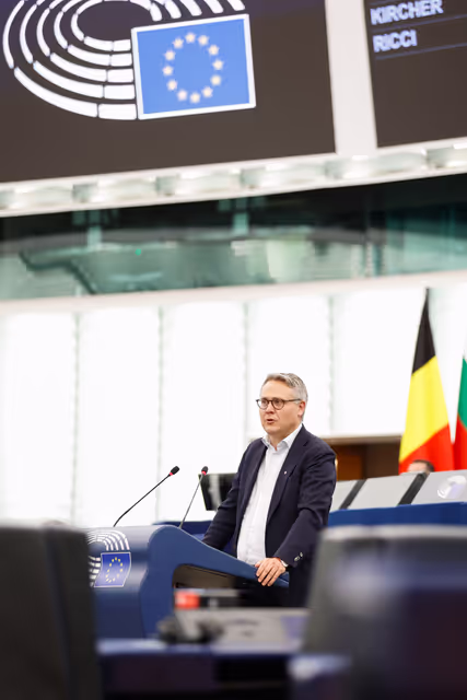 Fotogrāfija 24: EP Plenary session - Implementation of the Single European Sky