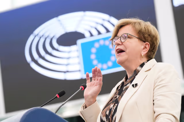 Foto 8: EP Plenary session - Parliament’s statements - International Day for the Eradication of Poverty
