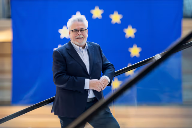 Fotografija 1: Nacho SANCHEZ AMOR in the EP in Strasbourg