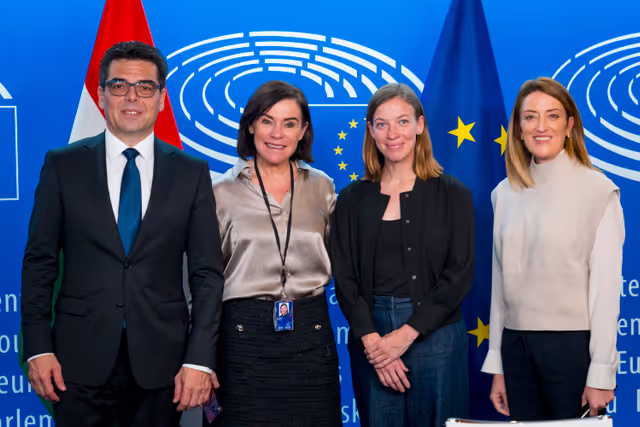 LEX signing ceremony in presence of Roberta METSOLA, EP President and Mr Barna Pál ZSIGMOND, State Secretary for Parliamentary Affairs, Ministry of European Union Affairs, on behalf of the Hungarian Presidency
