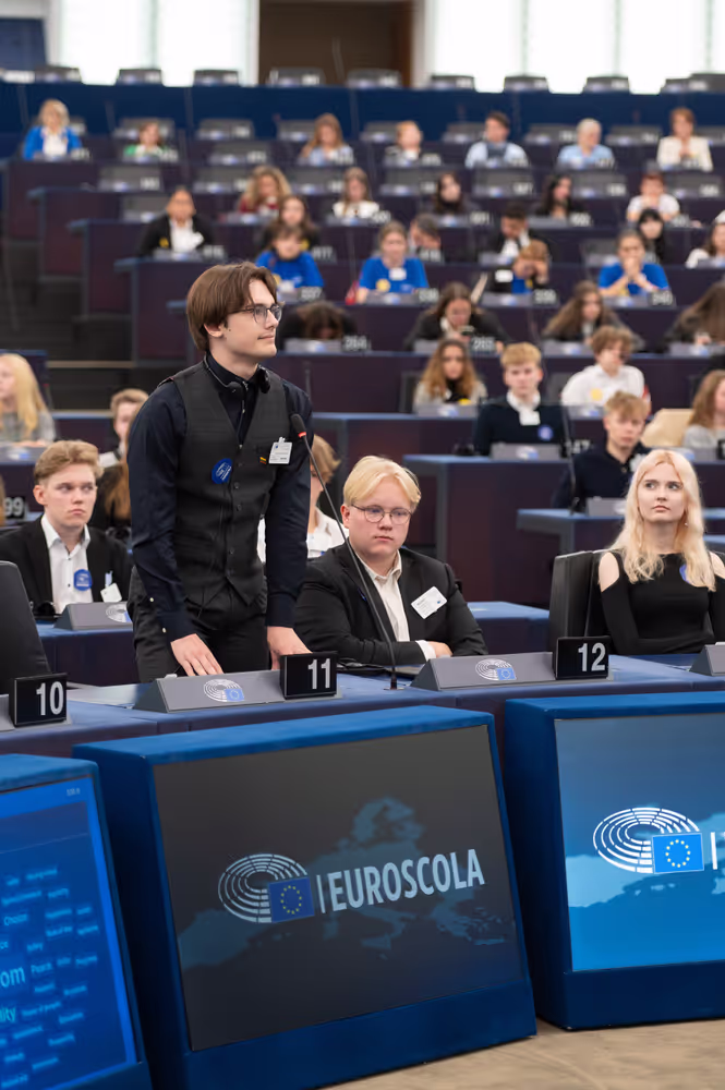 Euroscola