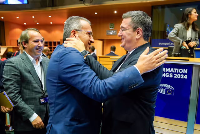 TRAN - Confirmation hearing of Apostolos TZITZIKOSTAS, European Commissioner-designate for Sustainable Transport and Tourism