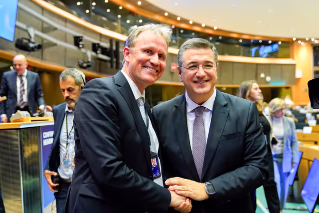 TRAN - Confirmation hearing of Apostolos TZITZIKOSTAS, European Commissioner-designate for Sustainable Transport and Tourism