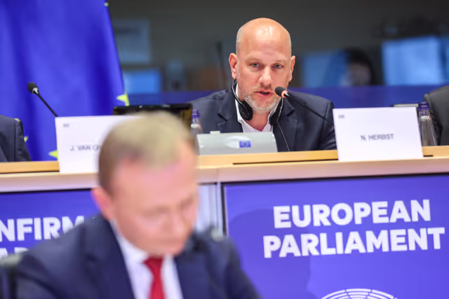 Fotografia 41: BUDG CONT - Confirmation hearing of Piotr Arkadiusz SERAFIN, European Commissioner-designate for Budget, Anti-Fraud and Public Administration