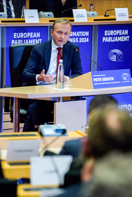 Fotografia 34: BUDG CONT - Confirmation hearing of Piotr Arkadiusz SERAFIN, European Commissioner-designate for Budget, Anti-Fraud and Public Administration