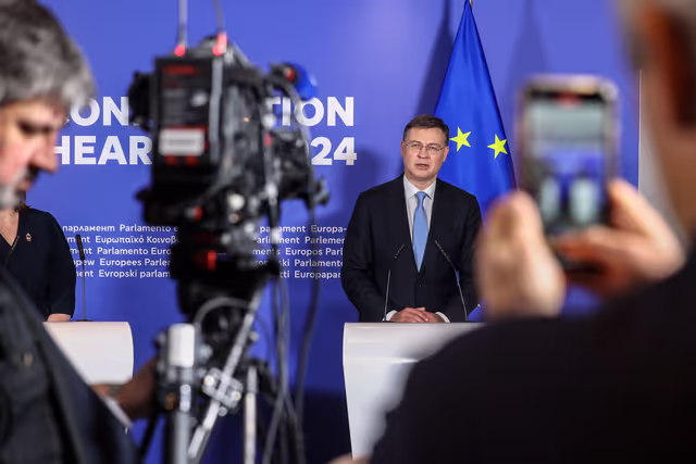 ECON JURI - Confirmation hearing of Valdis DOMBROVSKIS, European Commissioner-designate for Economy and Productivity, Implementation and Simplification.- Press point