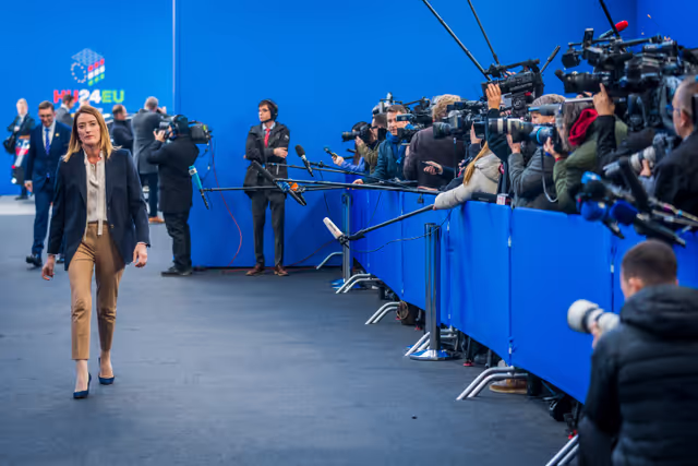 Photo 5: Informal meeting of Heads of State and Government in Budapest, Hungary