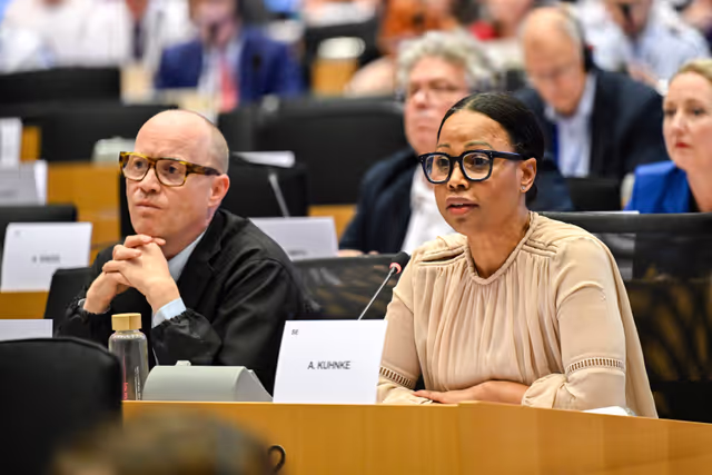 Fotografie 49: ITRE IMCO ENVI ECON -  Confirmation hearing of Stéphane SÉJOURNÉ, European Commissioner-designate for Prosperity and Industrial Strategy