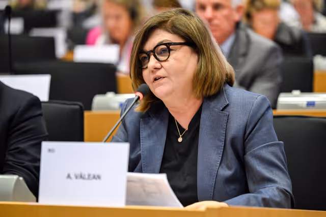 Fotografie 48: ITRE IMCO ENVI ECON -  Confirmation hearing of Stéphane SÉJOURNÉ, European Commissioner-designate for Prosperity and Industrial Strategy