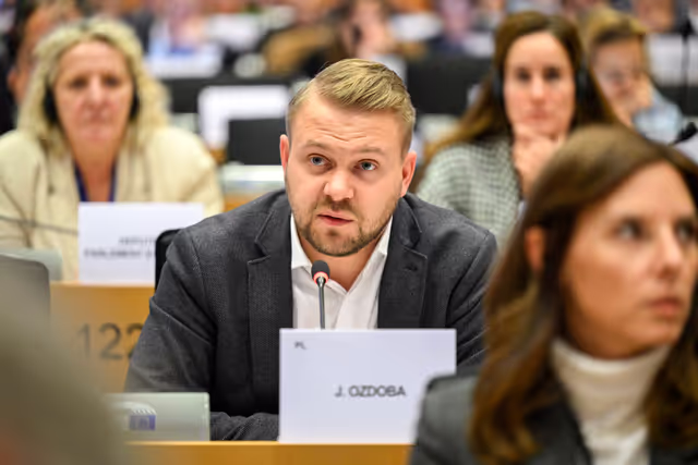 Fotografie 43: ITRE IMCO ENVI ECON -  Confirmation hearing of Stéphane SÉJOURNÉ, European Commissioner-designate for Prosperity and Industrial Strategy