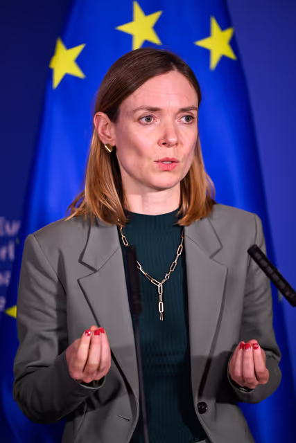 Fotografie 8: ITRE IMCO ENVI ECON -  Confirmation hearing of Stéphane SÉJOURNÉ, European Commissioner-designate for Prosperity and Industrial Strategy - Press point