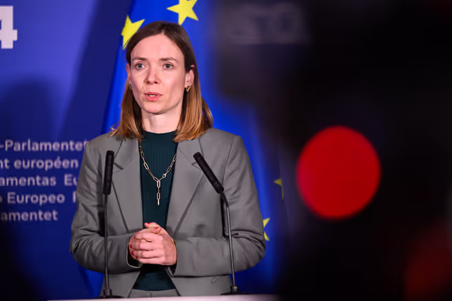 Fotografie 9: ITRE IMCO ENVI ECON -  Confirmation hearing of Stéphane SÉJOURNÉ, European Commissioner-designate for Prosperity and Industrial Strategy - Press point
