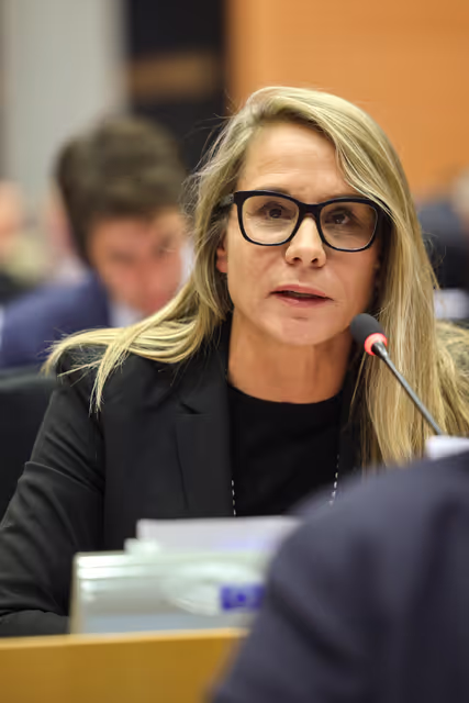 Fotografie 31: ITRE IMCO -  Confirmation hearing of Henna Maria VIRKKUNEN, European Commissioner-designate for Tech Sovereignty, Security and Democracy