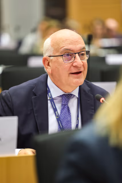 Fotografie 22: ITRE IMCO -  Confirmation hearing of Henna Maria VIRKKUNEN, European Commissioner-designate for Tech Sovereignty, Security and Democracy