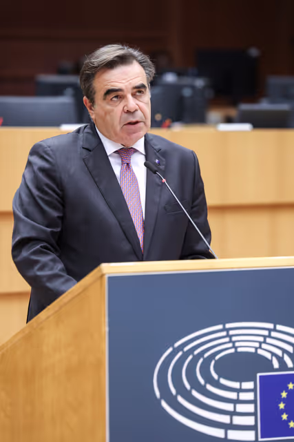 Fotogrāfija 35: EP Plenary session - Deplorable escalation of violence around the football match in the Netherlands and the unacceptable attacks against Israeli football fans