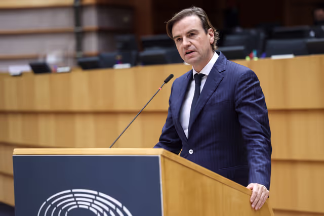 Fotogrāfija 27: EP Plenary session - Deplorable escalation of violence around the football match in the Netherlands and the unacceptable attacks against Israeli football fans