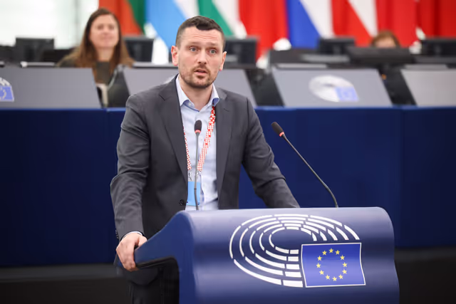 Fotografia 4: EP Plenary session - The Autumn 2024 Economic Forecast: a gradual rebound in an adverse environment