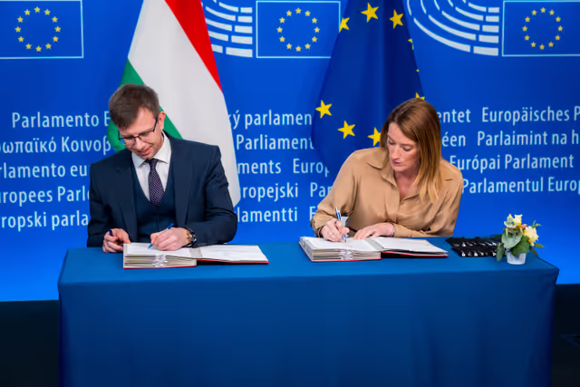LEX signing ceremony in presence of Roberta METSOLA, EP President and János BÓKA, Minister for European Affairs, on behalf of the Hungarian Presidency