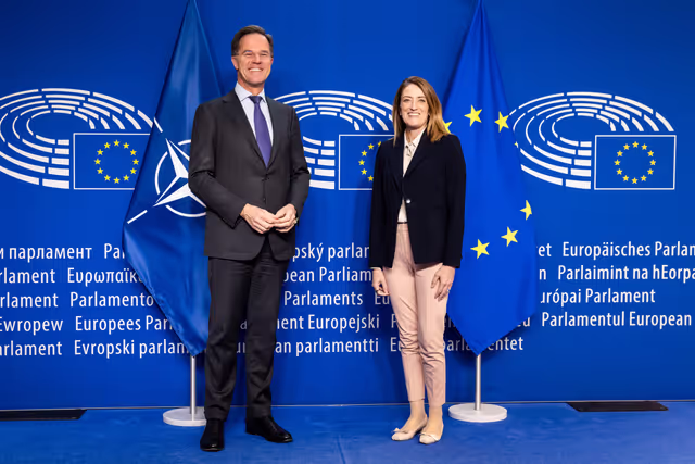 Zdjęcie 6: Roberta METSOLA, EP President President meets with Mark RUTTE, NATO Secretary General