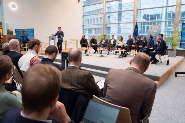 Fotografia 2: EPRS Policy roundtable - Ten issues to watch in 2025