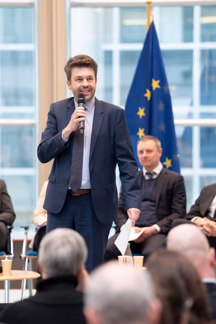 Fotografia 41: EPRS Policy roundtable - Ten issues to watch in 2025