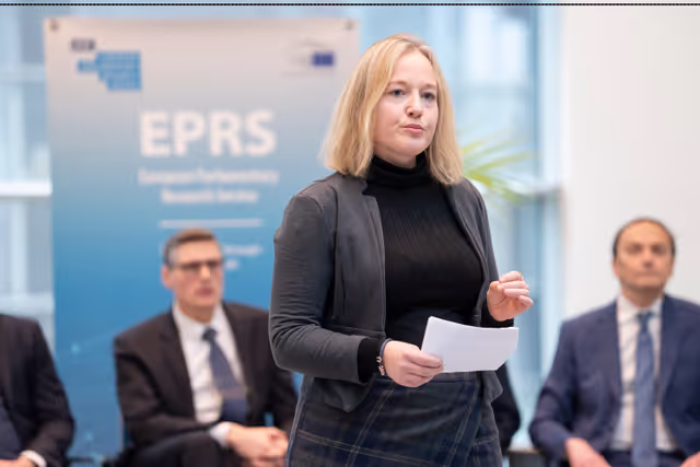 Fotografia 28: EPRS Policy roundtable - Ten issues to watch in 2025