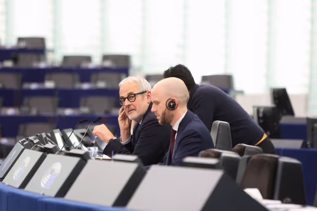 Photo 43: EP Plenary session - Heat record year 2024 - the need for climate action to fight global warming