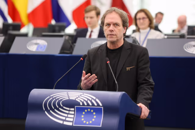 Photo 35: EP Plenary session - Heat record year 2024 - the need for climate action to fight global warming