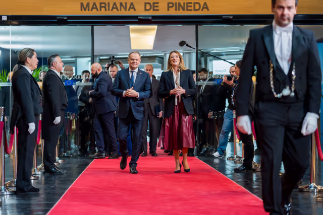 Photo 15: Roberta METSOLA, EP President meets with Donald TUSK, Polish Prime Minister