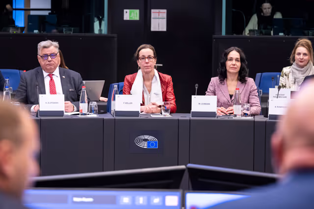 Fotografia 15: Quaestors' meeting