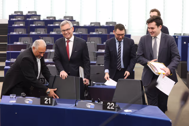 EP Plenary session - EU funding of physical border protection structures such as walls, fences or other barriers at the external border