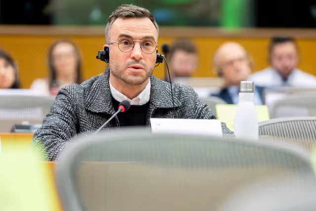 Photo 4: REGI - A revamped long-term budget for the Union in a changing world