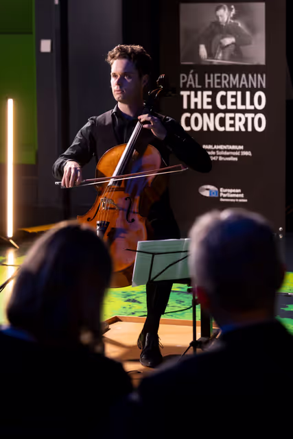Photo 19: International Holocaust Remembrance Day - Cello concert by Sam Lucas playing the works of Pál Hermann (1902-1944)